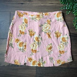 CLEARANCE ‼️ Forever 21 pink floral mini skirt medium